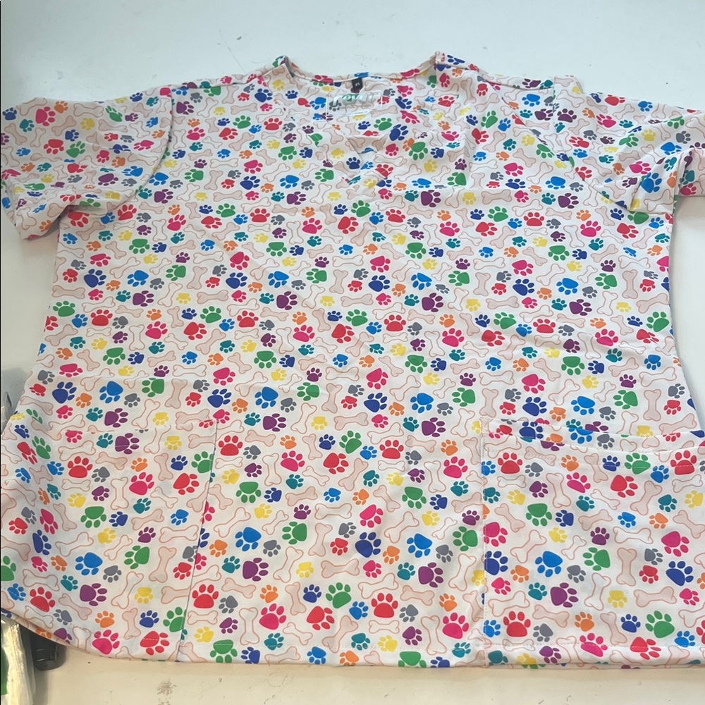Revel XL Short Sleeve White Rainbow Paw Print Bone Graphic V Neck Scrub Top